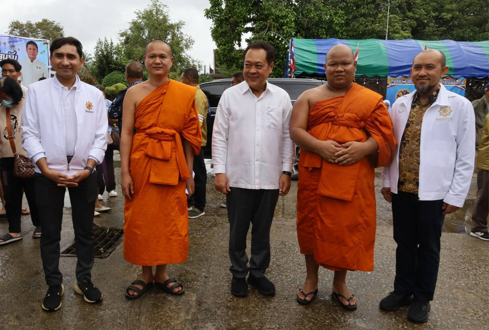 ชาวนราฯ–มาเลย์แห่มุทิตาจิต 88 ปี “เจ้าคุณพระธรรมวัชรจริยาจารย์” ด้าน “ทวี สอดส่อง” ชงปฏิรูป กม.ศอ.บต. ดับไฟใต้