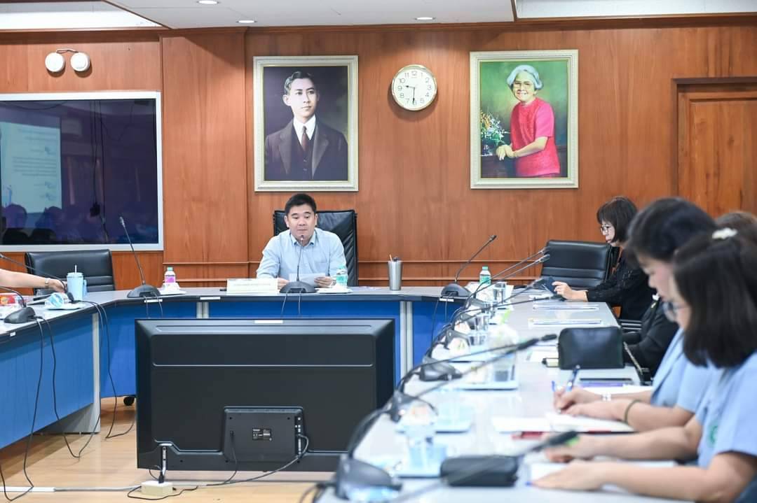รอง สสจ.กาญจน์ ประชุม คกก.พัฒนางานวิจัย R2R และนวัตกรรมสุขภาพระดับจังหวัด