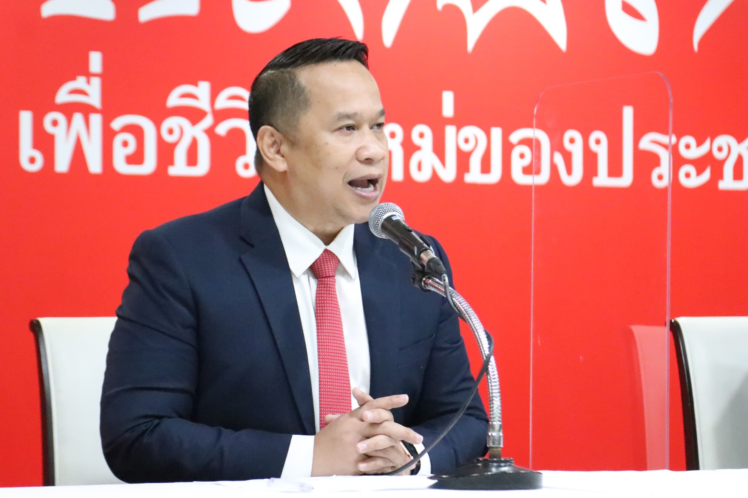"อนุสรณ์" อัดรัฐบาลล้มเหลวแก้วิกฤตเศษฐกิจผิดพลาด จับตรงไหนมีแต่ปัญหา