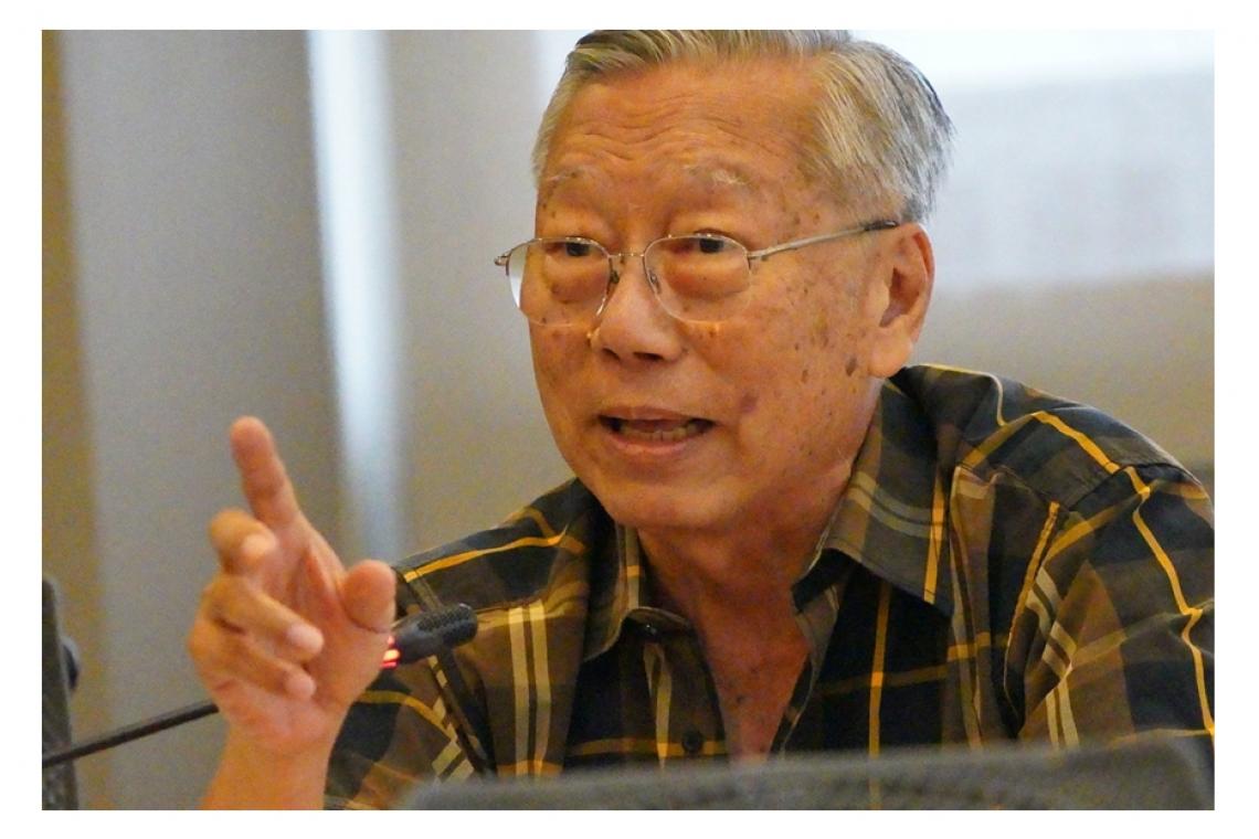 "อดีตรอง ผอ.ข่าวกรอง" ยกขบวนการ นศ. 21 องค์การในลาว เตือนเยาวชนระวังถูกหักหลัง