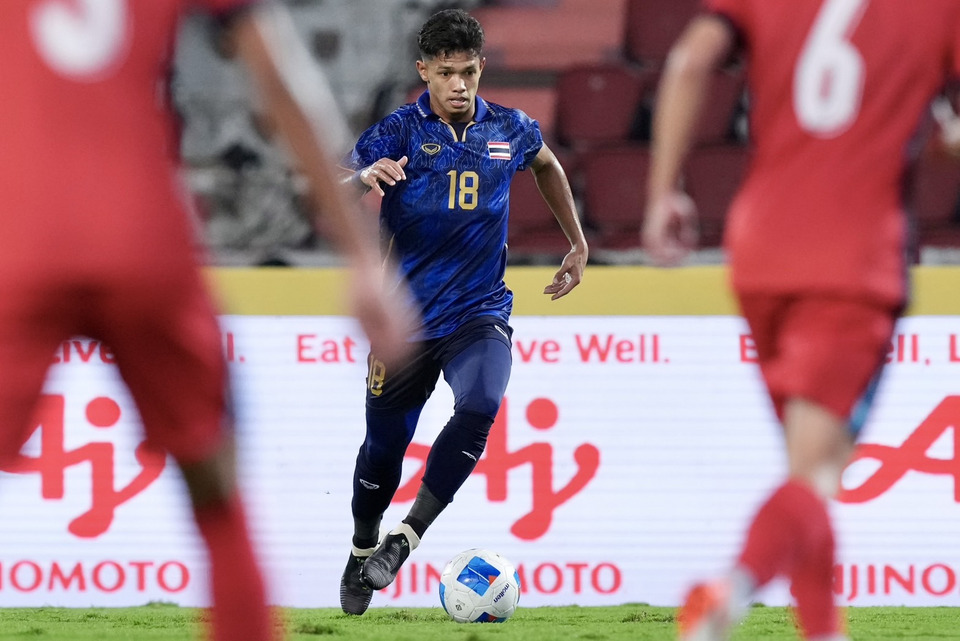 ช้างศึกไทย เอาชนะ สิงคโปร์ 3-0 เก็บชัยสองนัดรวดลิ่วรอบรองฯ ซีเกมส์