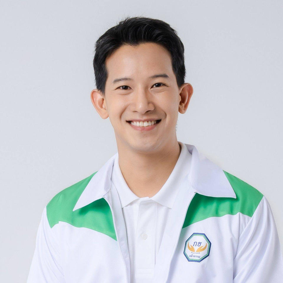 "สิรภพ" โต้ข่าว ! หลังมีชื่อโผล่ ติดโผ "สส.งูเขียว" ยันไม่จริง ลั่นไม่มีทางหักหลังพรรค 