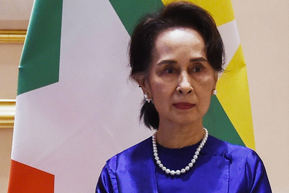 “เผด็จการหม่อง” ตัดสิน “ซูจี” จำคุก 5 ปี “คดีรับสินบนทองคำ-เงินสด” 