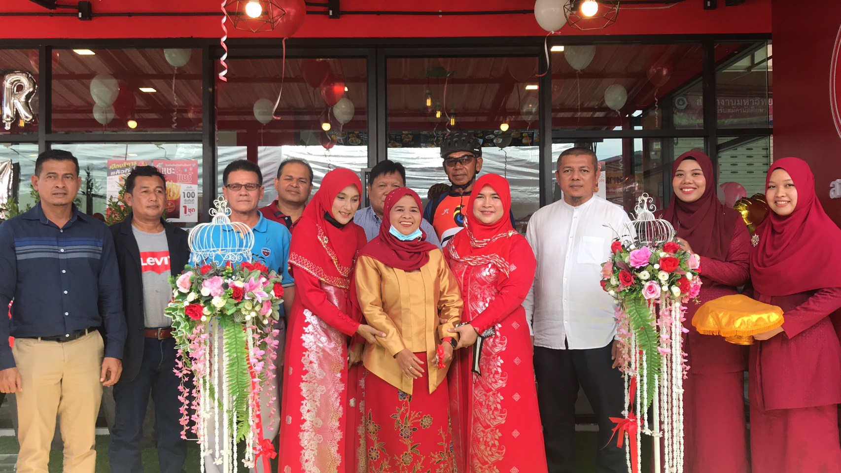 “Five Star Salam”เปิดตัว สาขาแรกในจังหวัดนราธิวาส ชูจุดแข็งเมืองชายแดน –มุ่งสร้างงานคนพื้นที่