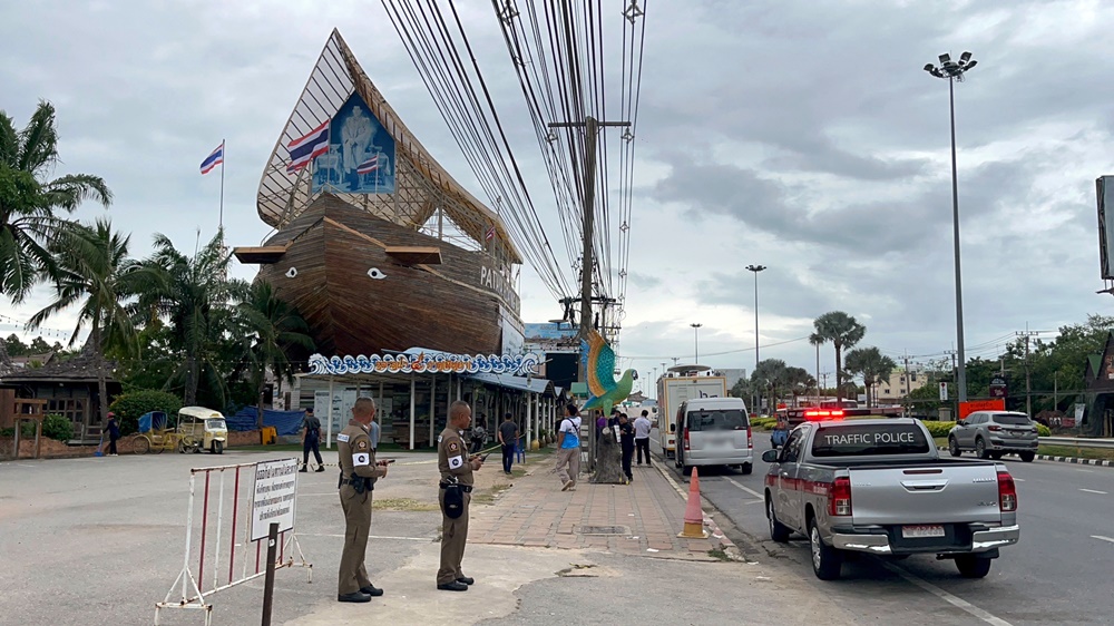 ตำรวจพิสูจน์หลักฐาน เตรียมลงพื้นที่ตรวจหาสาเหตุเพลิงไหม้ ตลาดน้ำ 4 ภาคพัทยา  