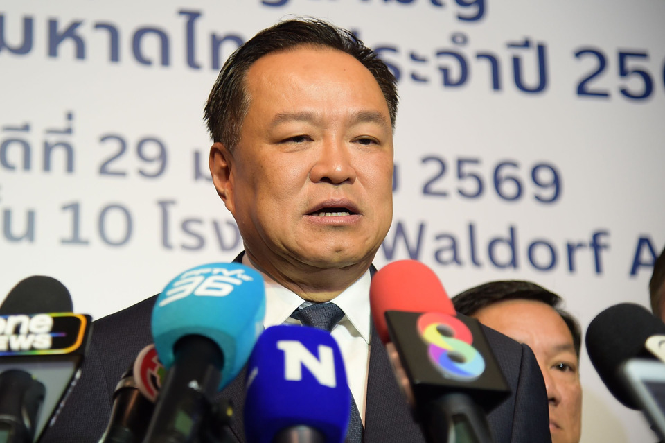 “อนุทิน” ลั่นปลด “หมอสุภัทร” ไม่เกี่ยวภูมิใจไทย ชี้ ถูกฝ่ายตรงข้ามนำไปโยงการเมือง ยันไม่เคยสั่งการ เชื่อไม่กระทบคะแนนเสียง 