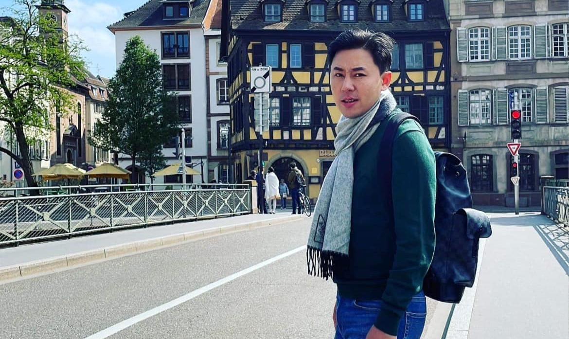 รอผมกลับไทย!! "ทนายตั้ม"  โพสต์แจ้ง "หนิง ปณิตา" กับสามี  แต่งตั้งให้เป็นทนายสู้คดีหมิ่นประมาท