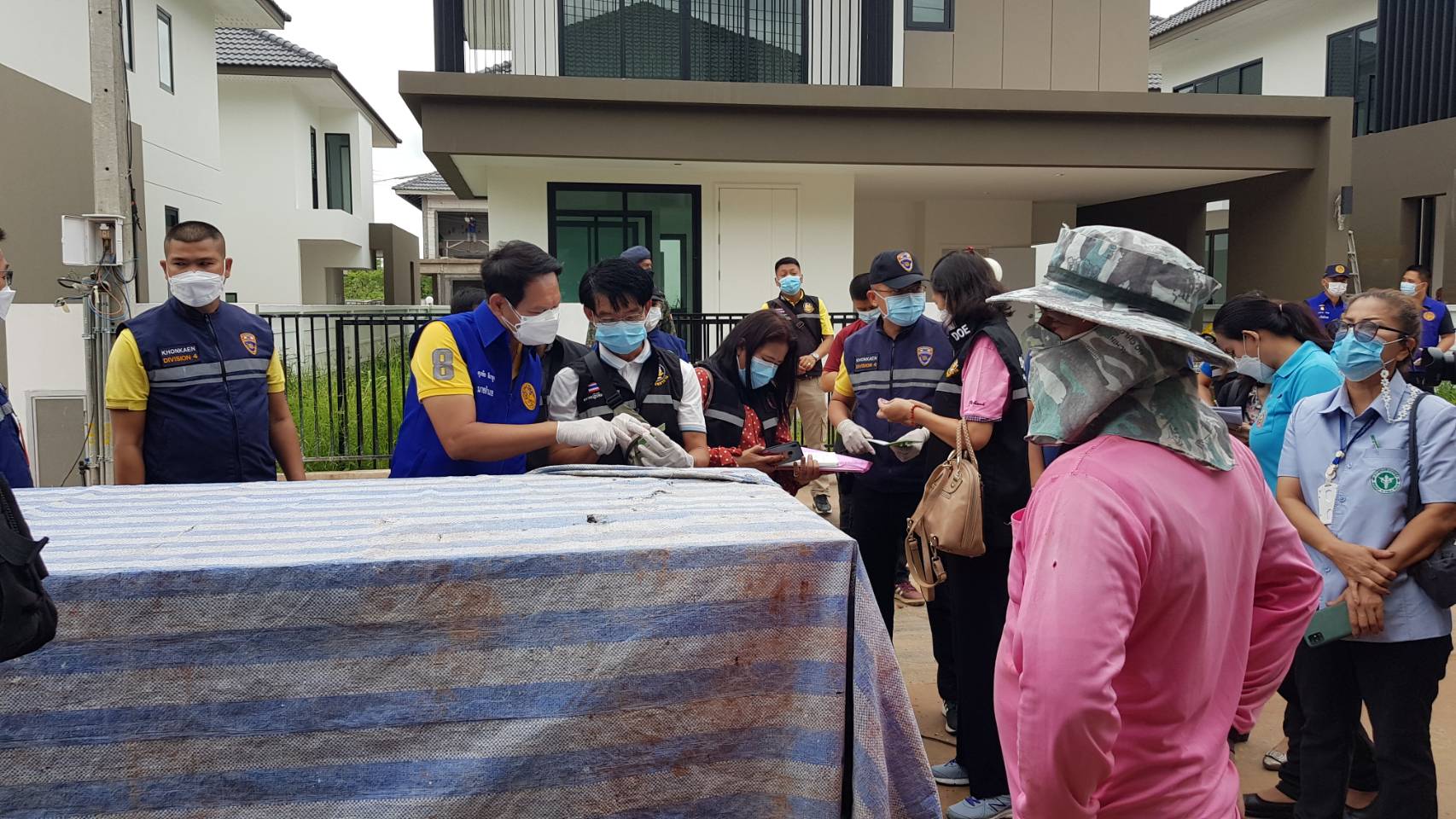  ขอนแก่นตรวจเข้มแรงงานต่างด้าวในไซต์งานก่อสร้าง  กำชับห้ามออกนอกพื้นที่-ฝ่าฝืนจับกุมดำเนินคดี
