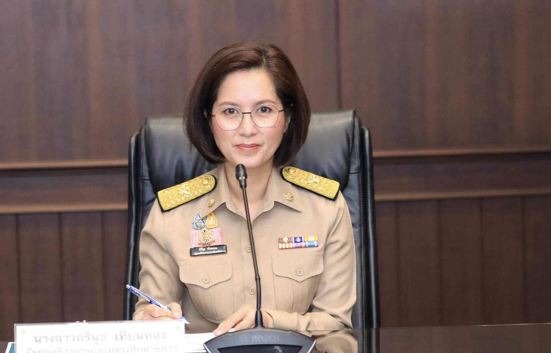 “ตรีนุช”หนุนเด็กไทยเรียนรู้ดูบอลโลก ย้ำ! อย่าให้เสียการเรียน พร้อมกวดขันเล่นพนัน
