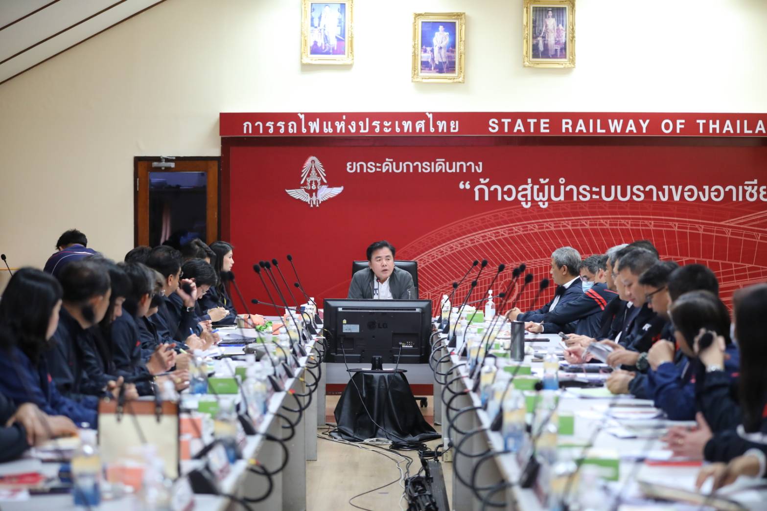 "สุรพงษ์" ติดตามความก้าวหน้า กิจการรถไฟฯทุกมิติ เน้นสร้างรายได้เพิ่ม ยกระดับขนส่งทางรางประเทศ