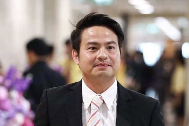 “โฆษกภท.” เผย “ภูมิใจไทย” เตรียมเปิดที่ทำการพรรค 16 ธ.ค.นี้ หลังรีโนเวท พร้อมเปิดตัวผู้ย้ายเข้าร่วมงาน สู้เลือกตั้ง 66