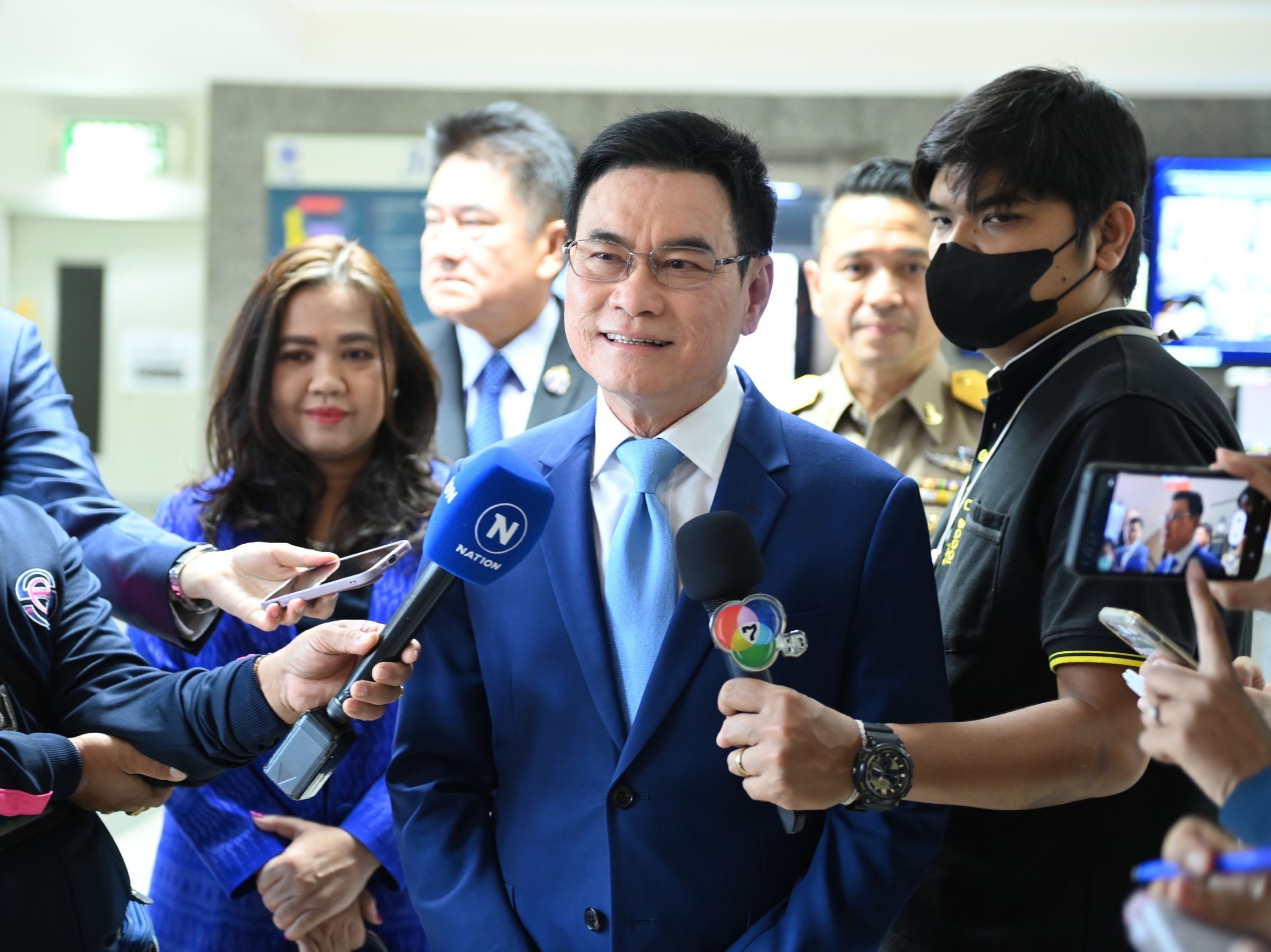 “จุรินทร์“ ระบุ ประชาธิปัตย์ พร้อมทำหน้าที่ตรวจสอบรัฐบาล เตรียมหารืออภิปรายนโยบาย 5 ก.ย.นี้