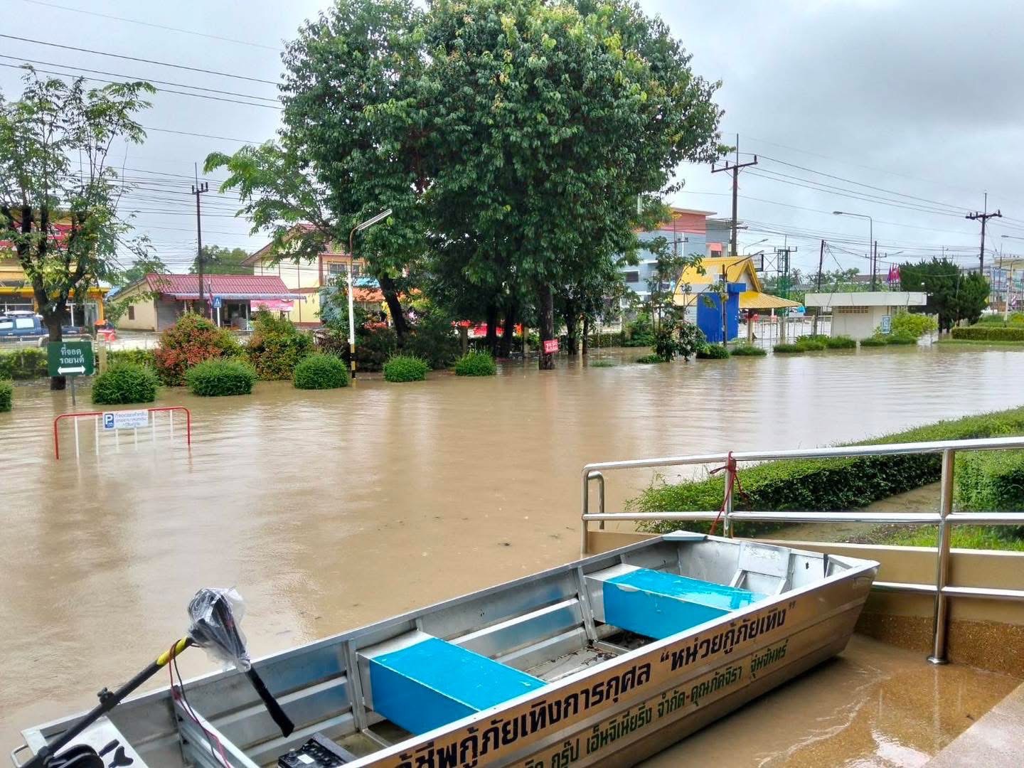 'เชียงราย'เฝ้าระวังน้ำท่วม-ดินถล่ม กระทบ 5 อำเภอ 22 หมู่บ้าน ฝนยังตกต่อเนื่อง