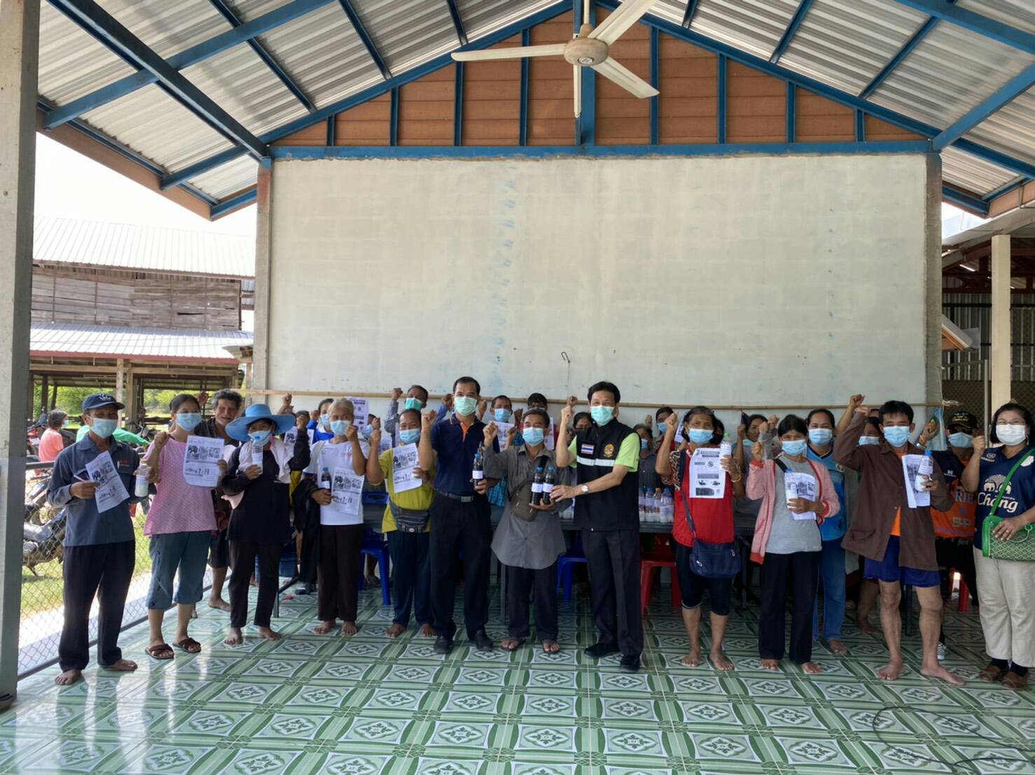 ปศุสัตว์ยโสธรให้ความรู้เกษครกรการป้องกันโรคลัมปี สกิน