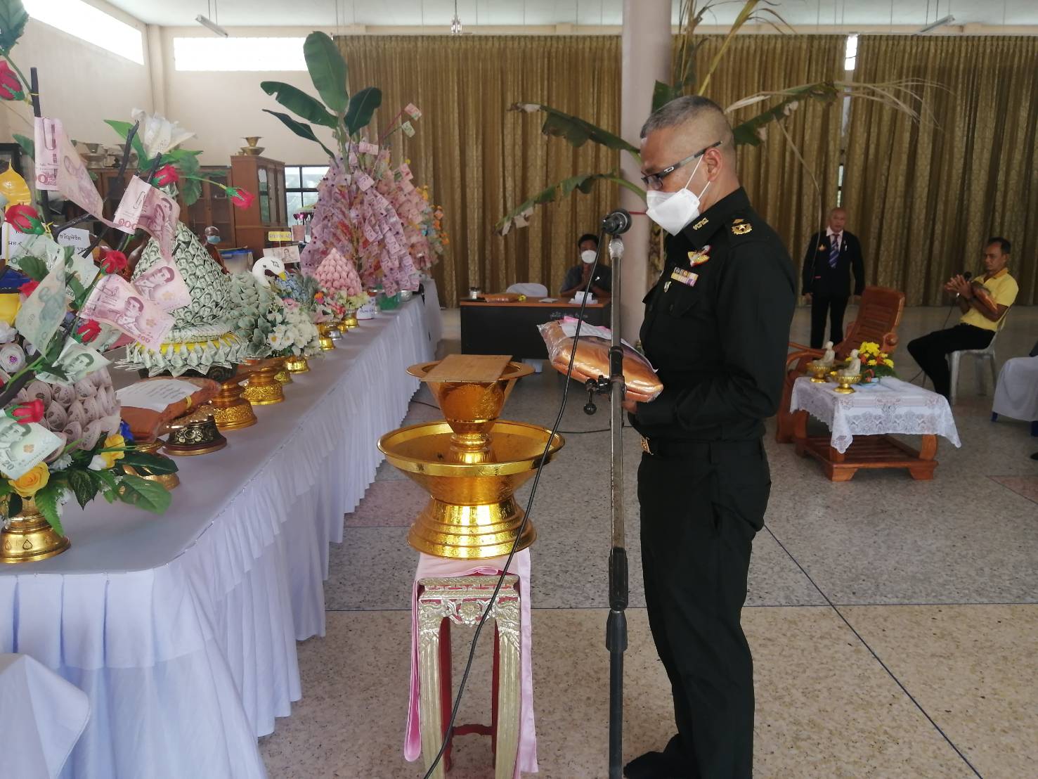 โรงเรียนวัดโบราณสถิตย์  จัดงานบุญ ผ้าป่าสามัคคีเพื่อการศึกษาร่วมผู้นำชุมชน 