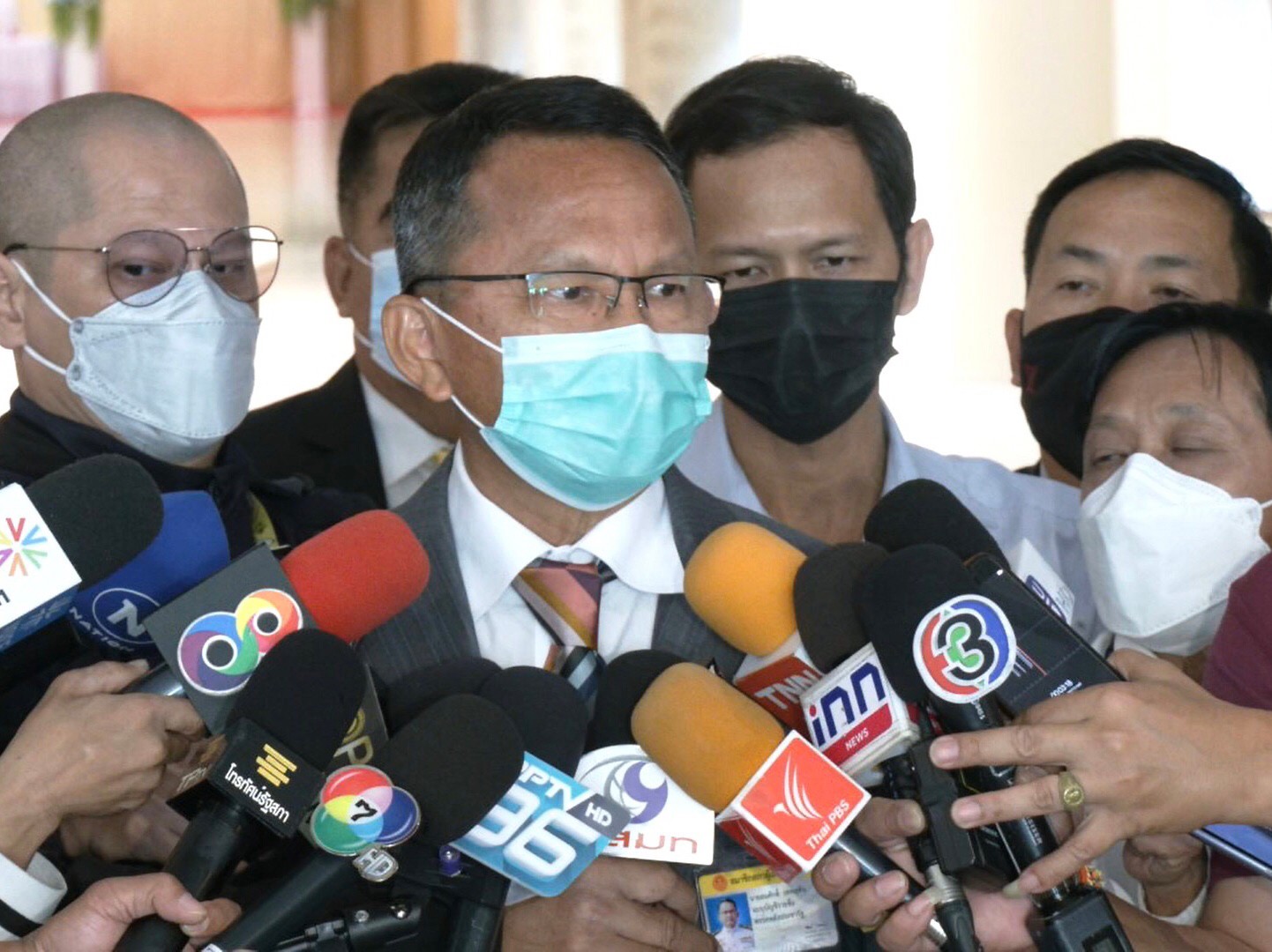 "สมศักดิ์" ลั่นต้องรีบออกกฎหมายป้องกันทำผิดซ้ำทางเพศฯ จี้วุฒิสภา เร่งพิจารณาให้ทันสมัยประชุมสภาฯ