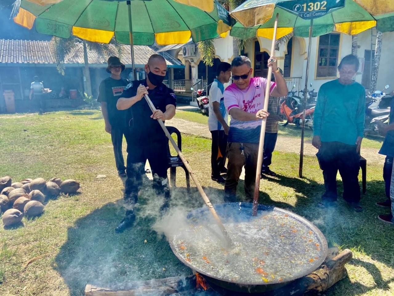 ทหารพรานนาวิกโยธินกวนอาซูรอสัมพันธ์ สืบสานประเพณีพี่น้องชาวไทยมุสลิม
