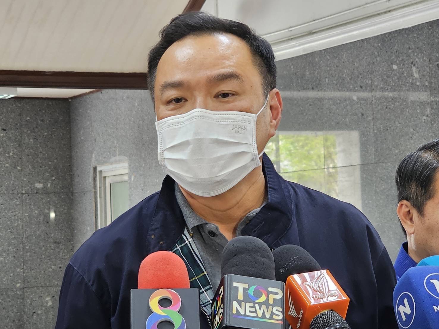 โดนด้วย ! "อนุทิน" รับเคยถูก "แก๊งคอลเซ็นเตอร์" โทรหา หากพบจ่ายไฟให้ "สแกมเมอร์" สั่งตัดไฟทันที ยันไม่เอื้อ "ทุนเทา" 