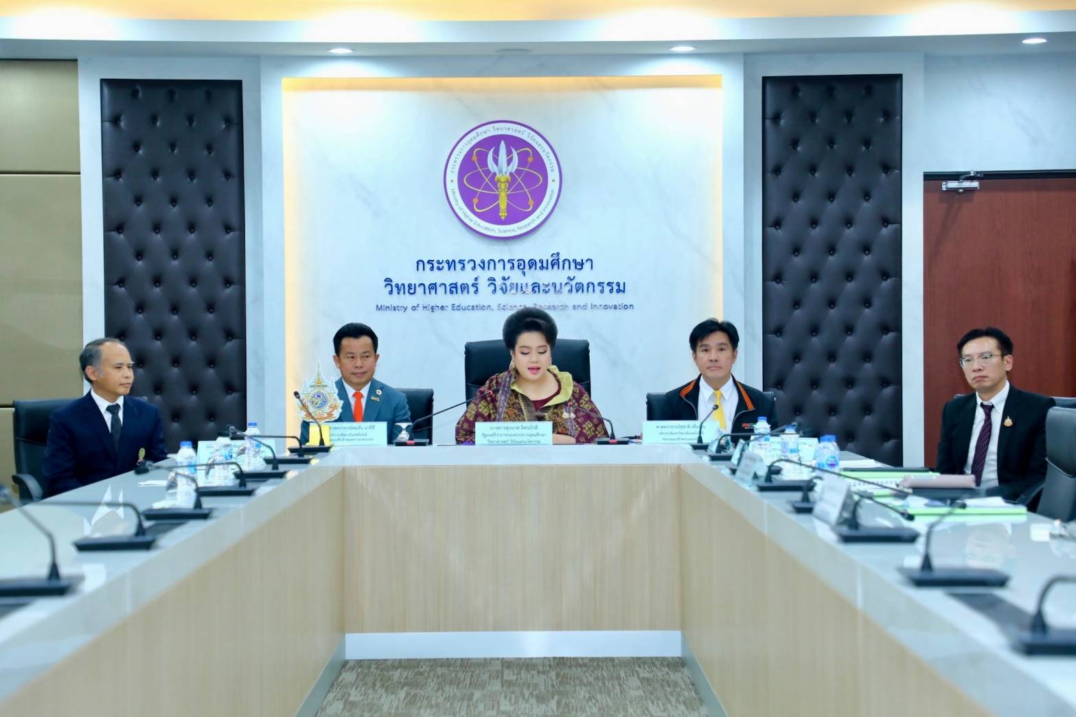 "อว." จับมือ 3 สถาบันฯเปิดสอน “วิศวกรรมเซมิคอนดักเตอร์” ครั้งแรกในไทย เริ่มเรียนปี 68 
