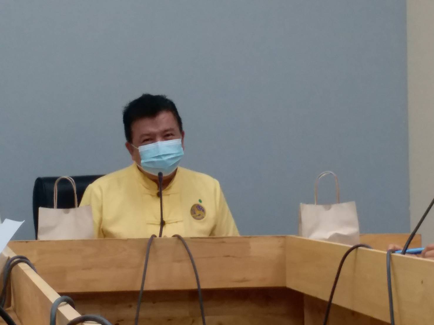 รองผู้ว่าฯสุราษฎร์ธานี ประชุมคณะอนุกรรมการประจำศูนย์อำนวยการ  สอบแข่งขันพนักงานส่วนท้องถิ่น