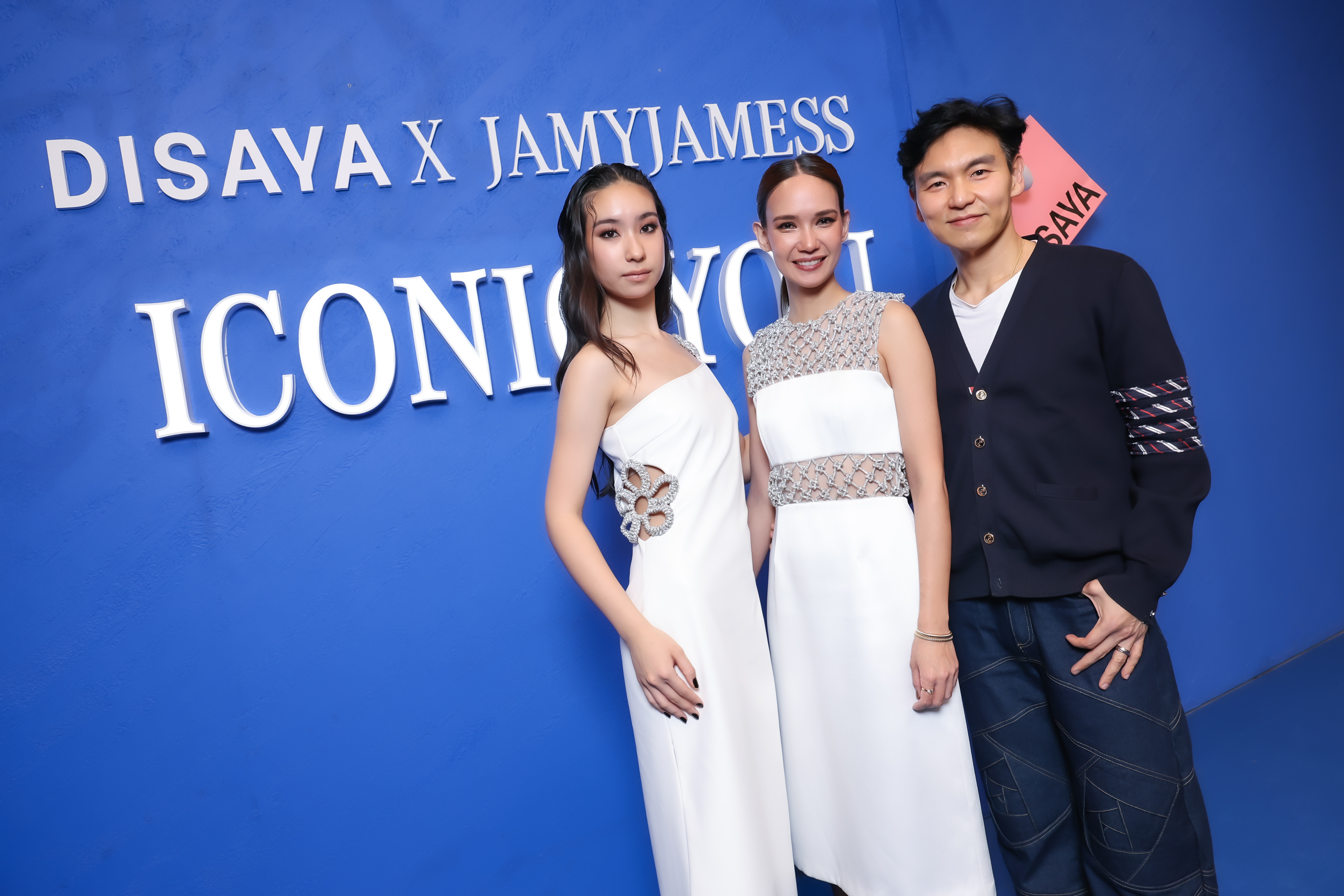 DISAYA ร่วมกับ เจมมี่เจมส์-ธีรดนย์ และ Mercedes-Benz เผยโฉมคอลเลกชัน ICONIOLOGY