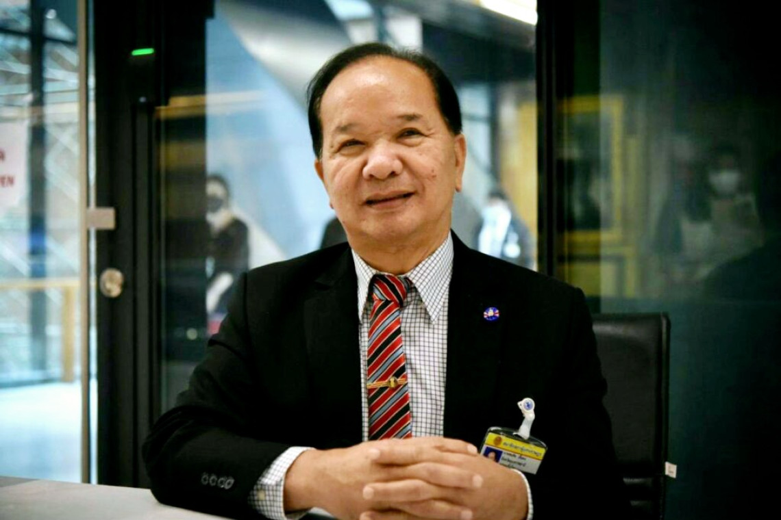 "สมคิด" ตอก "โรม" ไม่สมควร วิจารณ์ “นายกฯ ” ปมตั้ง"วิษณุ" ยันไม่ไร้มือดีด้านกม. แต่ดึงคนมีความสามารถช่วยชาติ