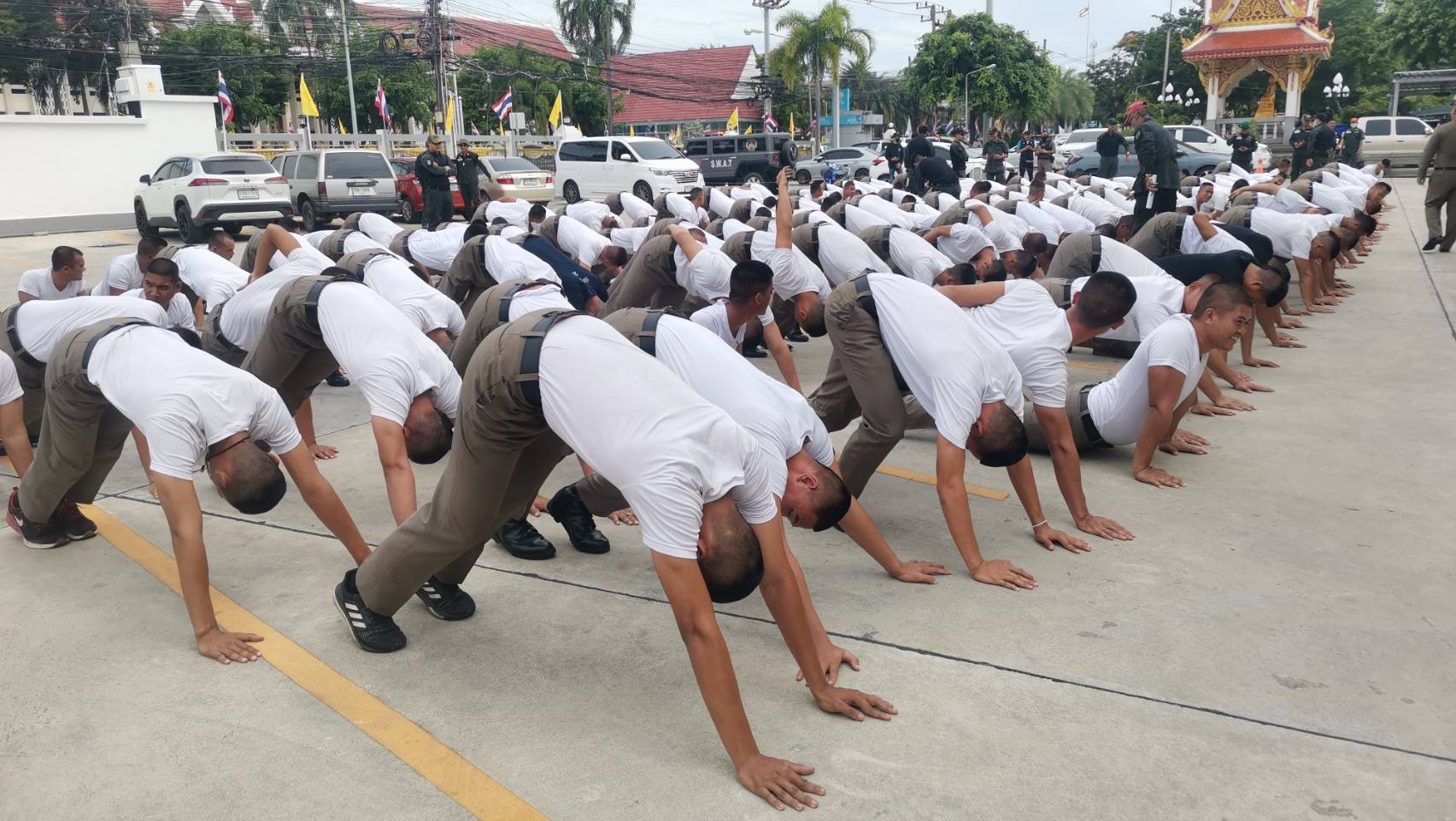 ตำรวจภูธรระยอง รับน้อง ฝึกเข้มนายสิบ สร้างความสมัครสมานสามัคคี ก่อนส่งไปปฏิบัติหน้าที่ประจำสถานี 16 แห่ง