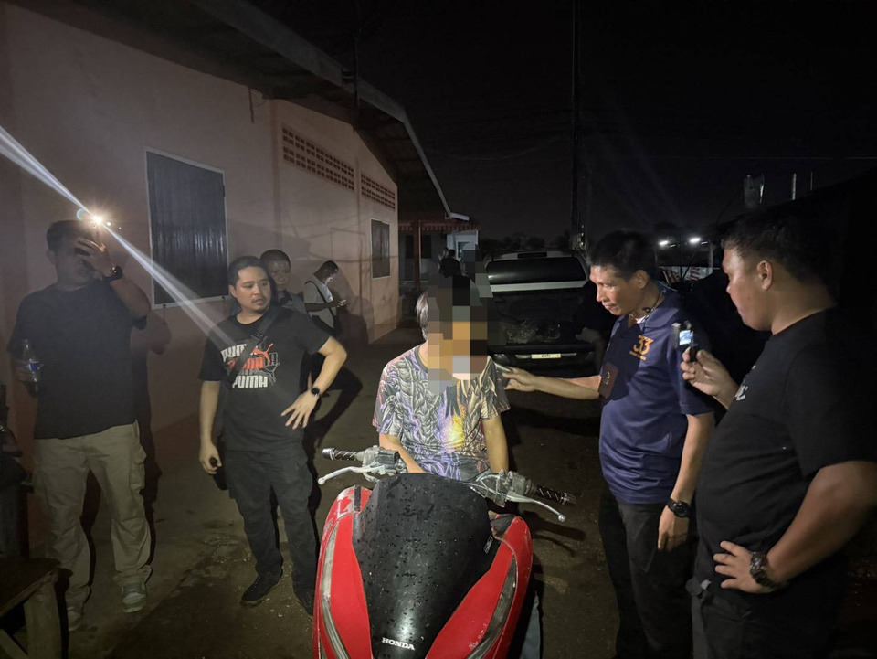 อุตรดิตถ์ ระดมกวาดล้างอาวุธปืน จับหนุ่มวัย 23 ปี ยึดปืน 5 กระบอก