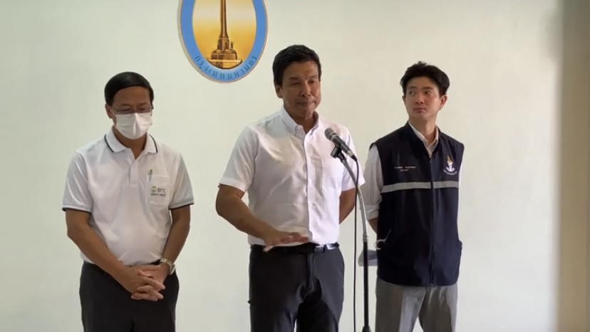 ชัชชาติ สัญจรเขตราชเทวี ย้ำเรื่องโปร่งใสเพื่อปชช.เร่งรัดงาน เผยเตรียมสร้างสกายวอล์คเพื่อประโยชน์ปชช.