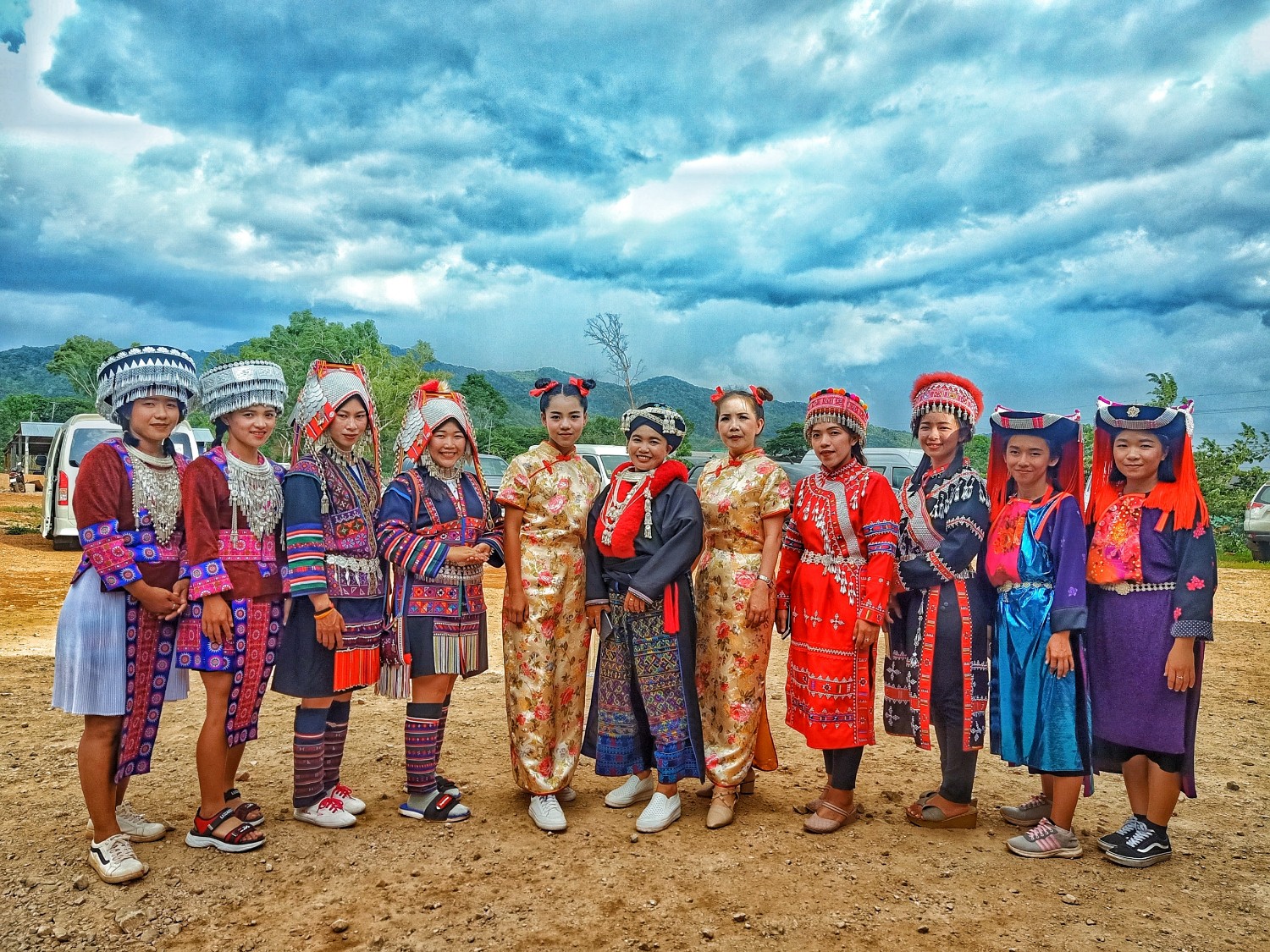 ชมชุดประจำเผ่า 7 ชาติพันธุ์ ที่ "แม่ระมาด-พบพระ" จ.ตาก