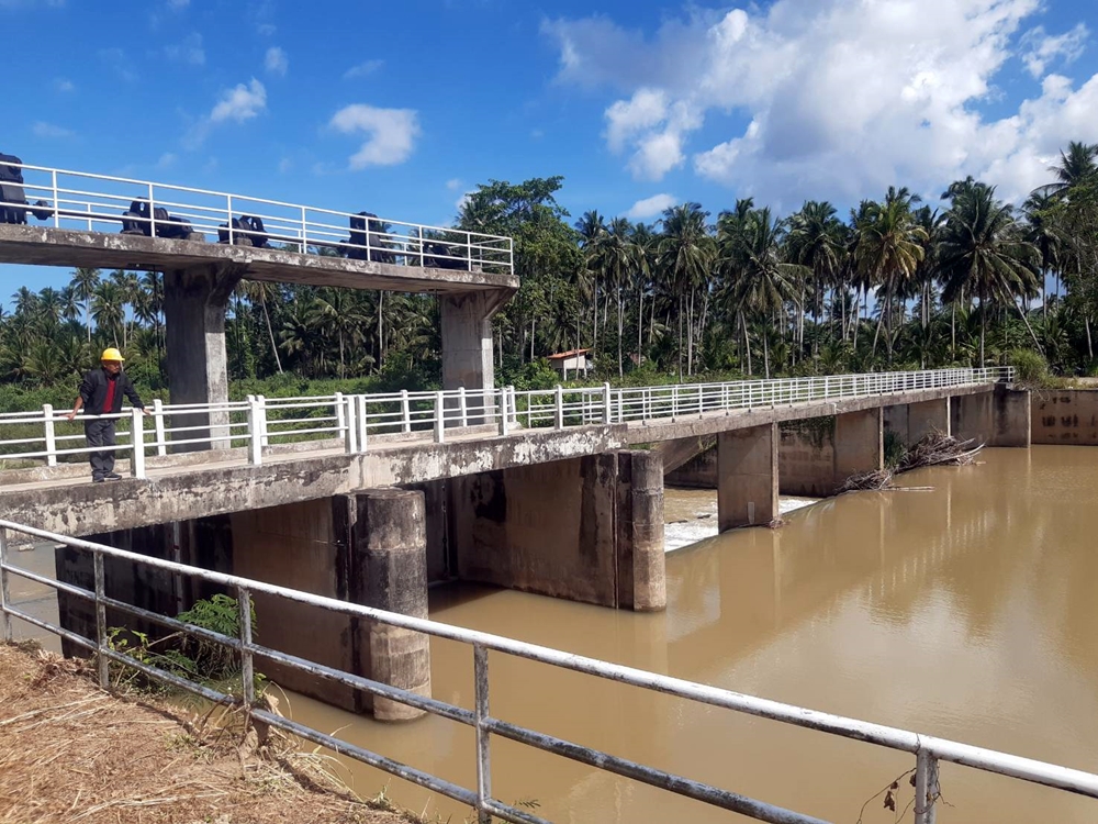 คลองบางสะพานส่งเสริมอาชีพเกษตรกร หนุนอุตสาหกรรมสร้างเศรษฐกิจบางสะพาน 