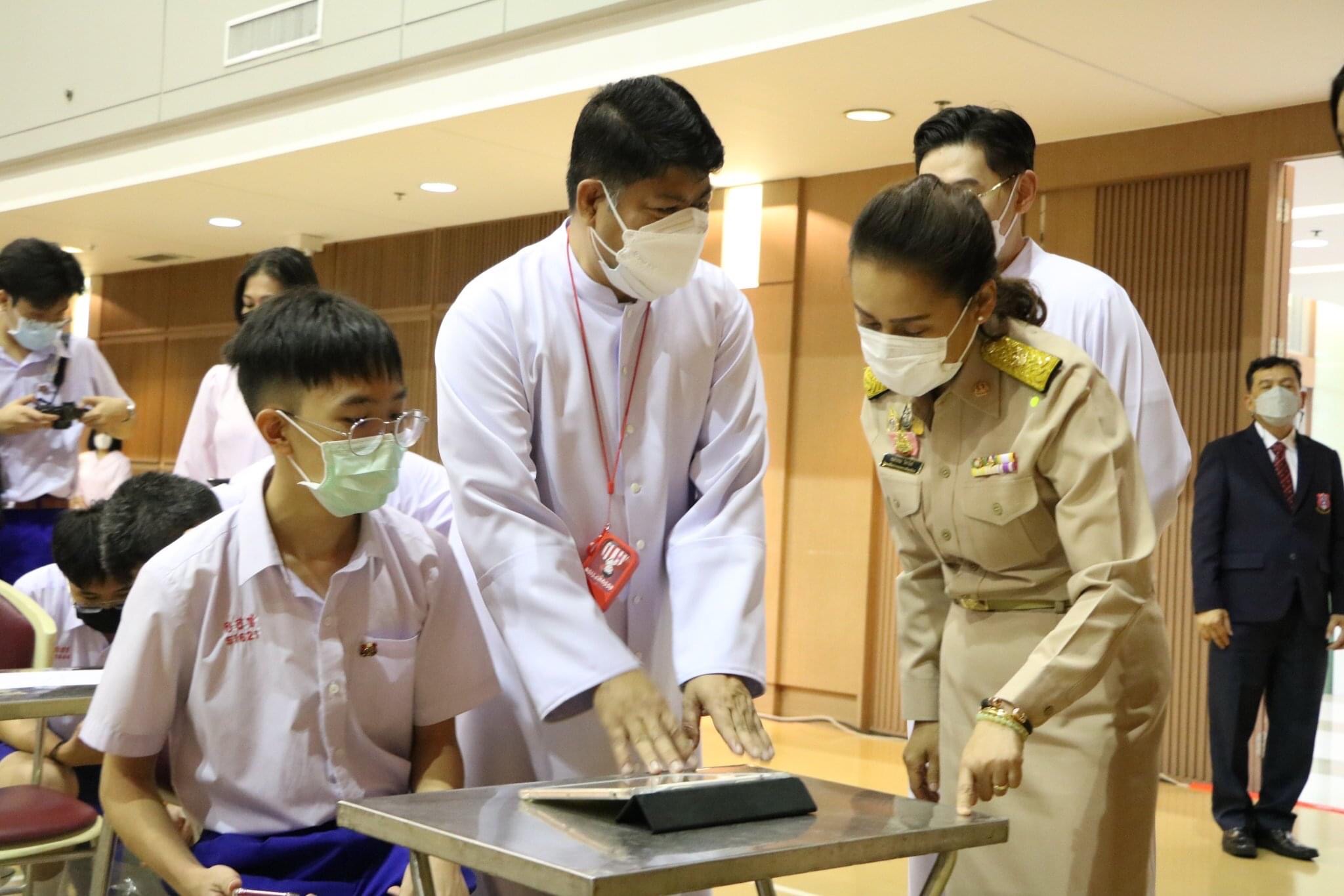 "ครูโอ๊ะ' เปิดโครงการ CGA ติวติดชัวร์ 2022 ครั้งที่ 2 ติวออนไลน์เพื่อสอบเข้ามหาวิทยาลัย