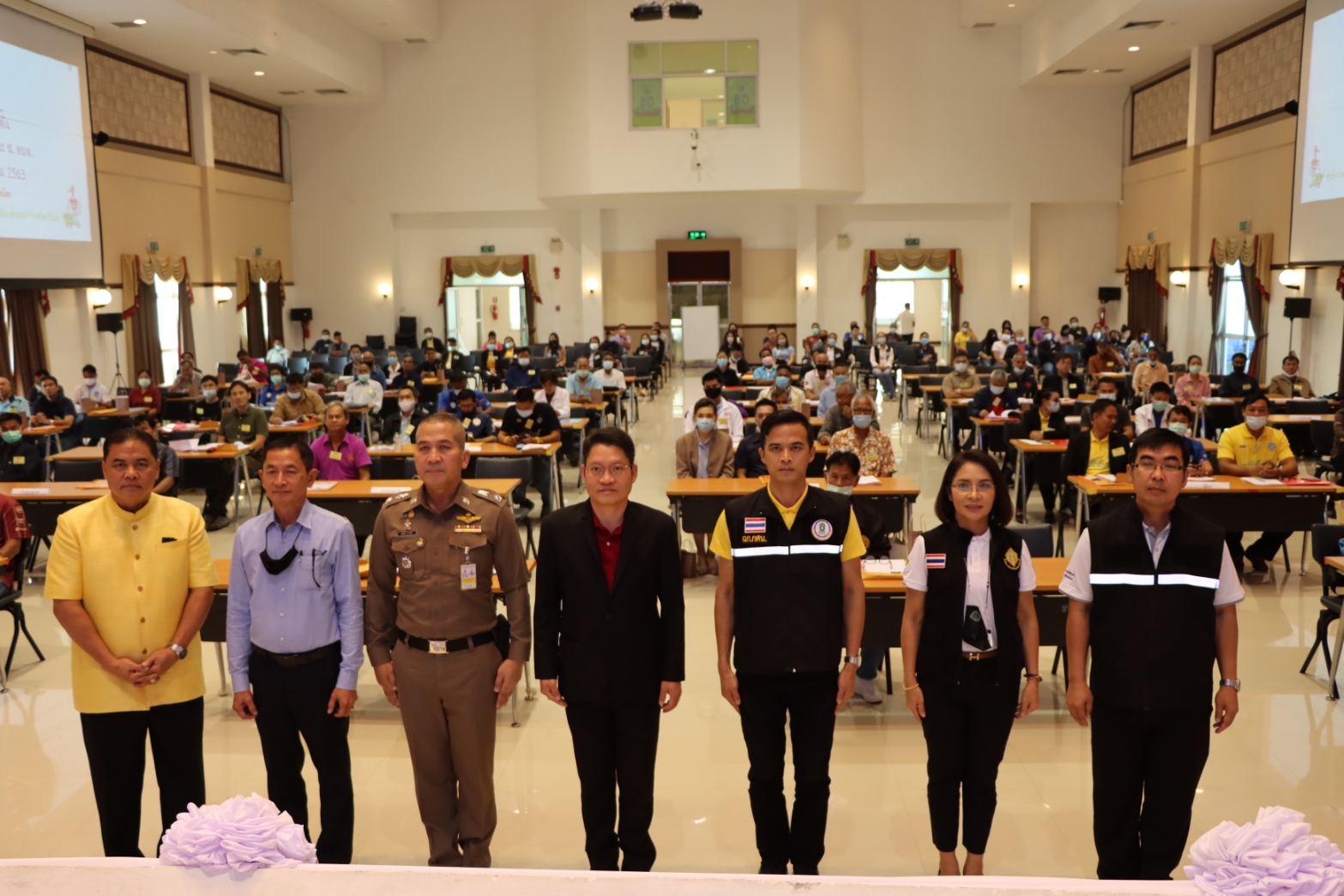 กกต.บุรีรัมย์ จัดเลือกตั้งสมานฉันท์ เชิญผู้สมัครนายก- ส.อบจ.บุรีรัมย์ สาบานตน ไม่ทุจริตเลือกตั้ง