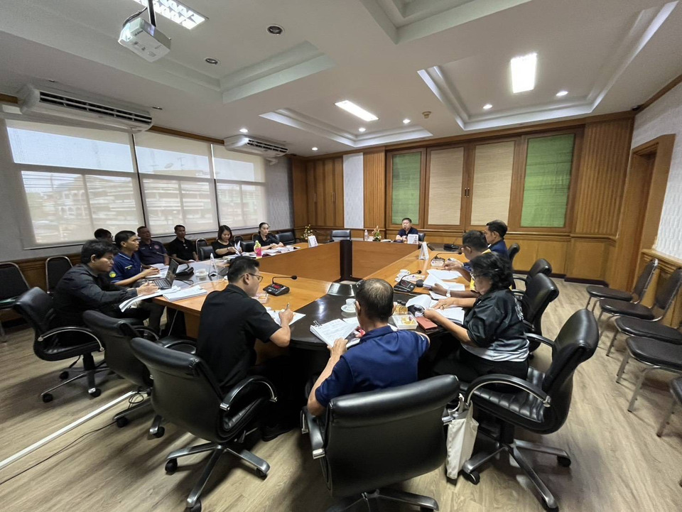 ศรีสะเกษเดินหน้าช่วยผู้ประสบวาตภัย–คัดเลือก OTOP ยกระดับผลิตภัณฑ์จังหวัด