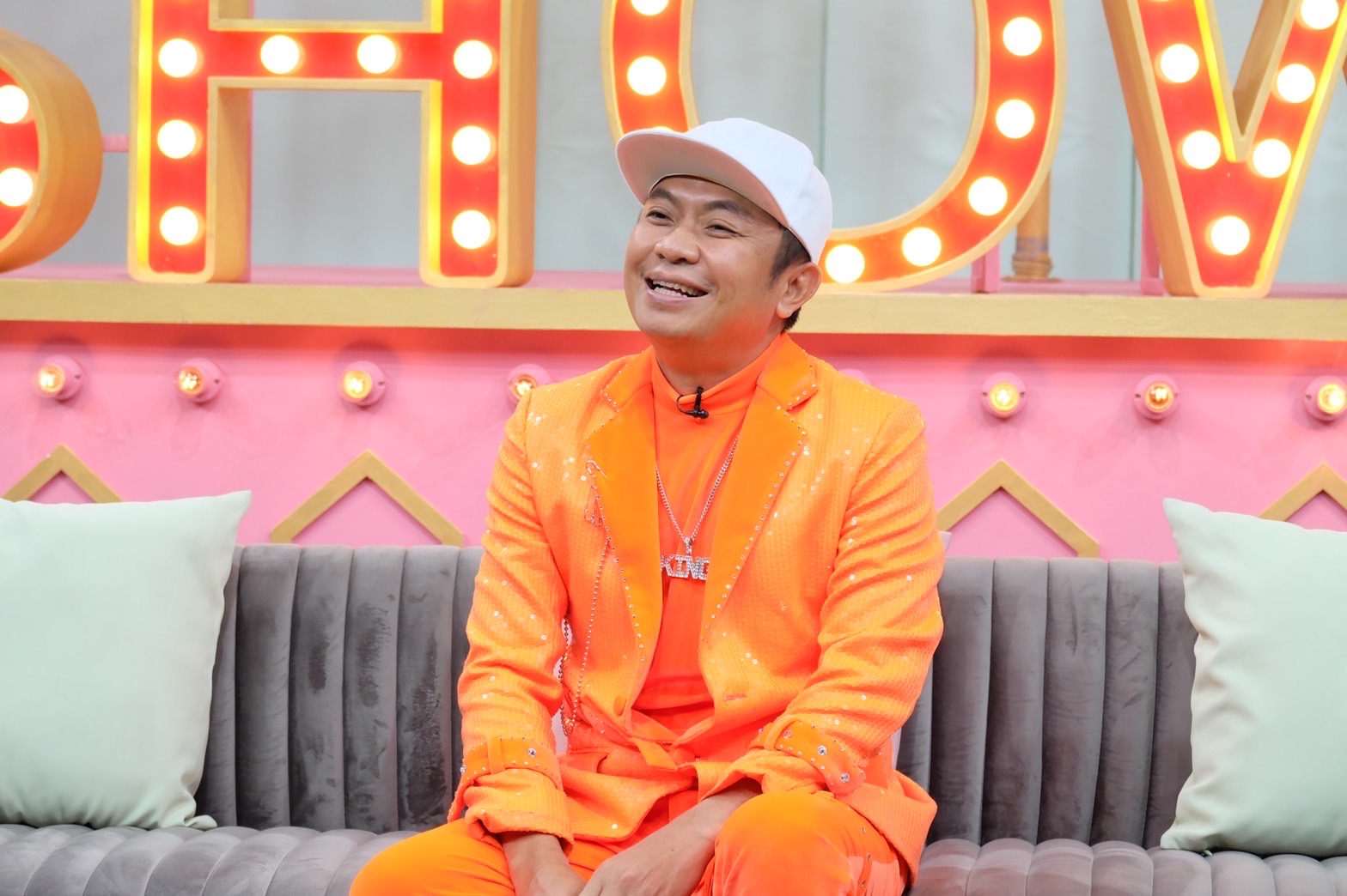 “อี๊ด โปงลางสะออน” ปลื้มลูกชายมีแววเป็นศิลปิน เผยแล้วทำไมซื้อบ้านหลังโตแล้วต้องทุบทิ้ง