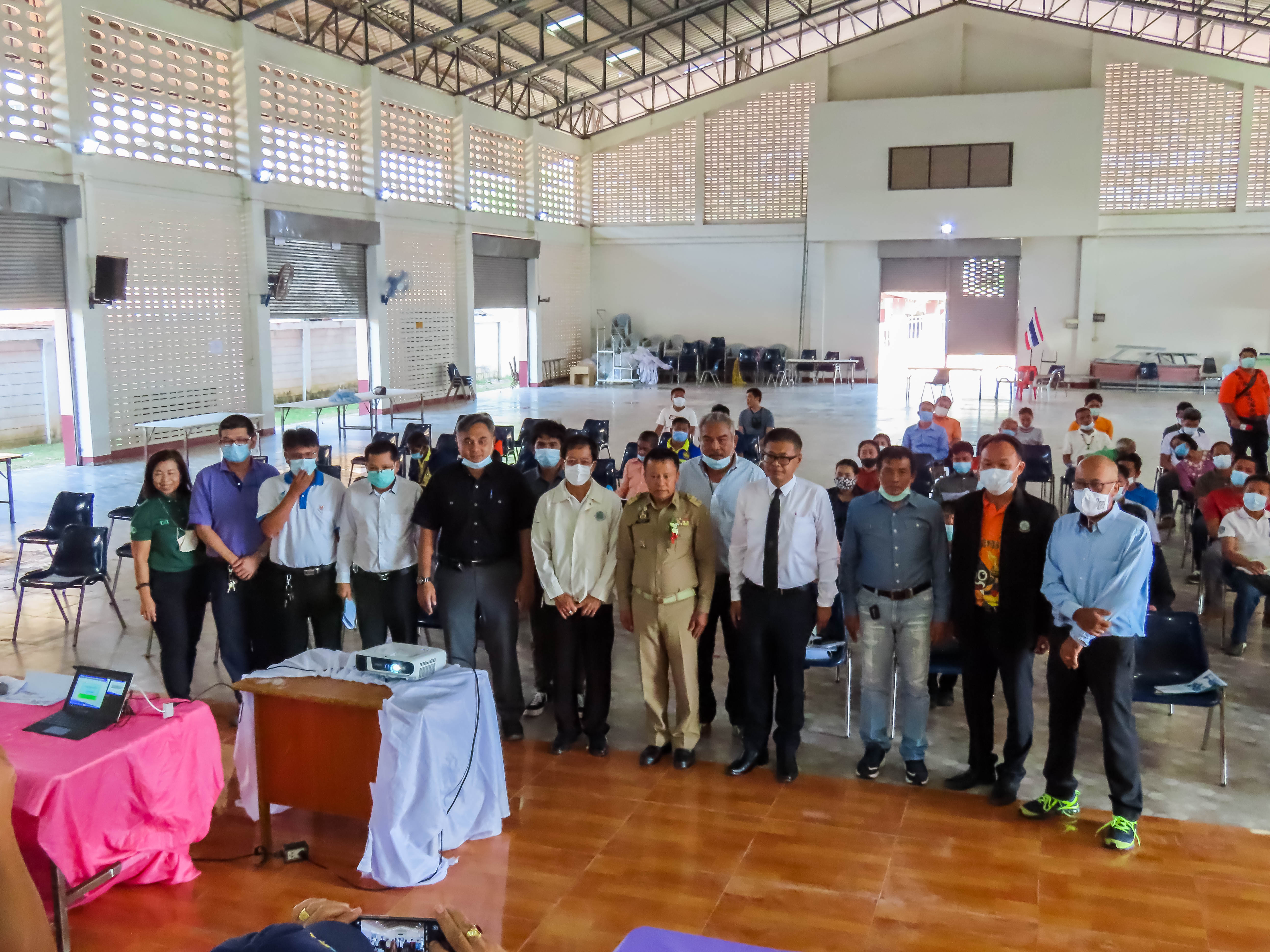  กรมชลประทาน  จัดเวทีรับฟังความคิดเห็นการบรรเทาอุทกภัยและบริหารจัดการน้ำฯในพื้นที่ ต.ทุ่ง  อ.ไชยา 