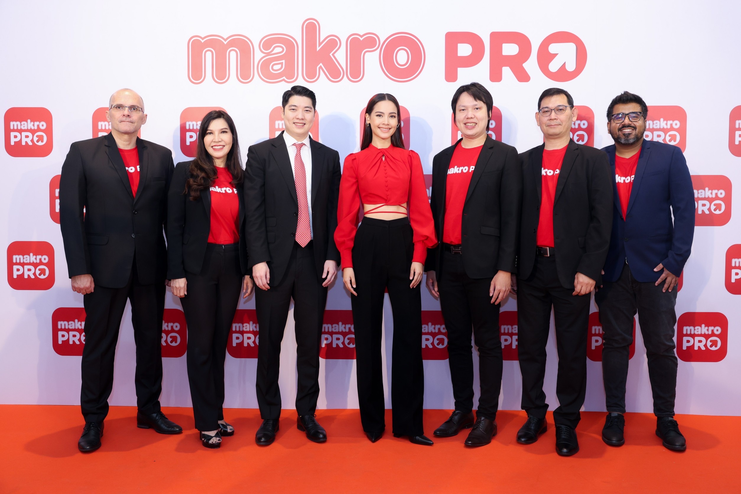 "แม็คโคร" เปิดตัว “Makro PRO” ยิ่งใหญ่ ตอกย้ำผู้นำธุรกิจค้าส่งของเมืองไทย 