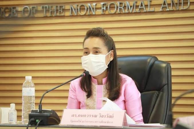 “กนกวรรณ” โผล่ร่วม ครม. “วราวุธ” ลาประชุม เหตุกักตัวเสี่ยงโควิด