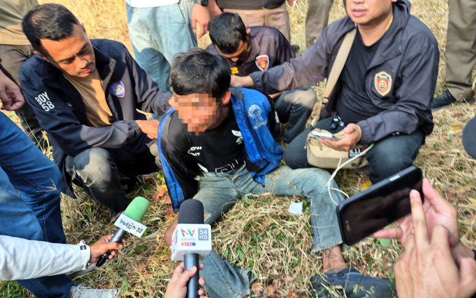 รวบแล้ว ! "ไอ้แซม" ฆาตกรฆ่าชิงทรัพย์สาวพน.โรงแรม ที่หัวหิน หนีซุกหัวพงญ้าใต้สะพานข้างทาง 