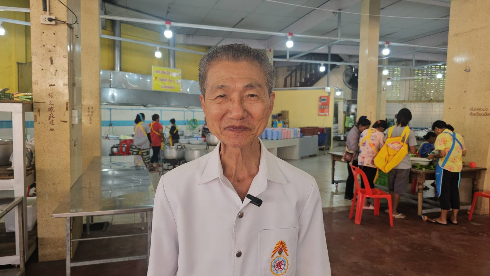   กลับมาแล้ว ผัดผักบุ้งเจในตำนาน  โรงเจสว่างประทีป เตรียมเปิดโรงครัว ตลอดเทศกาลกินเจ