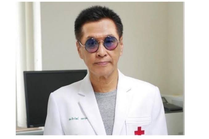 หมอ"ธีระวัฒน์" ไขข้องใจ​ ฉีดวัคซีนหลายเข็ม ยังติดโควิดได้