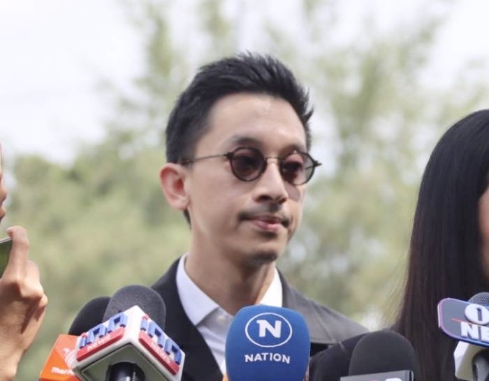 "ลูกเขยทักษิณ" ยิ้มรับข่าวแคนดิเดตนายกฯ พรรคเพื่อไทย ยัน "ยังไม่ได้คิดเล่นการเมือง"