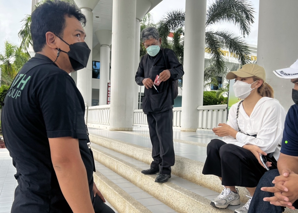 "ภรรยาเสี่ยบี" ลั่นสามีไม่ใช่แพะ ประกันตัวออกมาเพื่อเร่งเยียวยาเหยื่อไฟไหม้