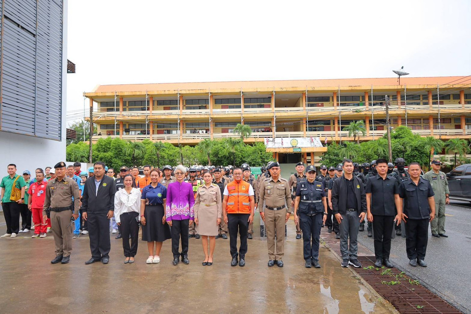 ตำรวจร้อยเอ็ดซ้อมแผนกราดยิง–วางเพลิง วิทยาลัยนาฏศิลป์ร้อยเอ็ด ผนึกกำลังรับมือเหตุฉุกเฉิน