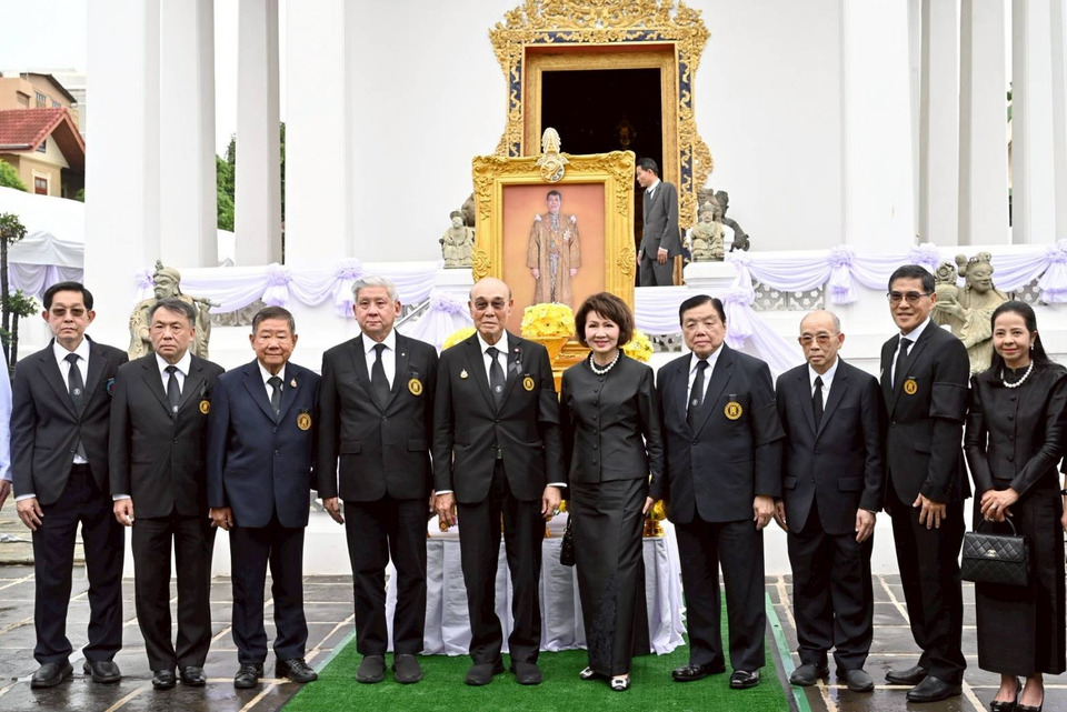 "มูลนิธิป่อเต็กตึ๊ง" ถวายผ้าพระกฐินพระราชทาน ประจำปี 2568  วัดบรมนิวาสราชวรวิหาร