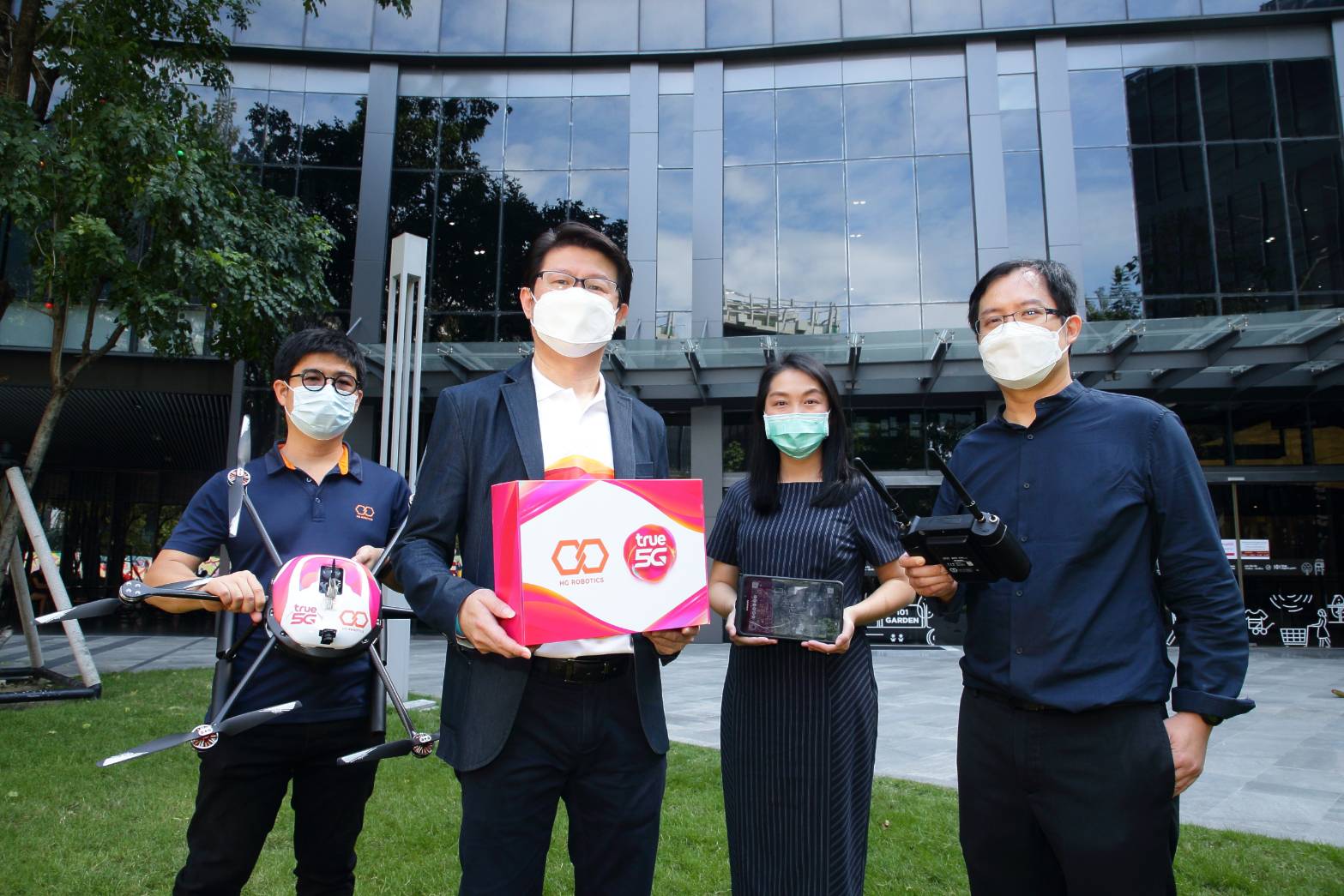 ทรู 5G รุกพัฒนาการบินโดรนขนส่งเพื่อการพาณิชย์ ครั้งแรกในไทย 