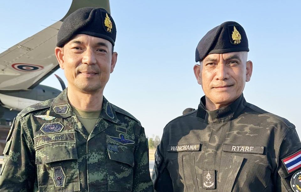 “เสธ.ต๊อด-เสธ.เบิร์ด” ลุยให้กำลังใจพี่น้องทหารชายแดน อัพเดทสถานกานรณ์พร้อมทำสงครามข่าวสาร