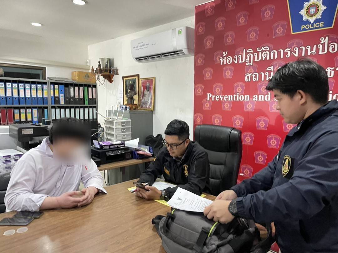 ป.ป.ช.รวบหมอทหารแสบทุจริตเบิกเงินหลวงกว่า 2 แสน หลอกฉีดสารอื่นแทนวัคซีนให้ผู้บังคับบัญชา  