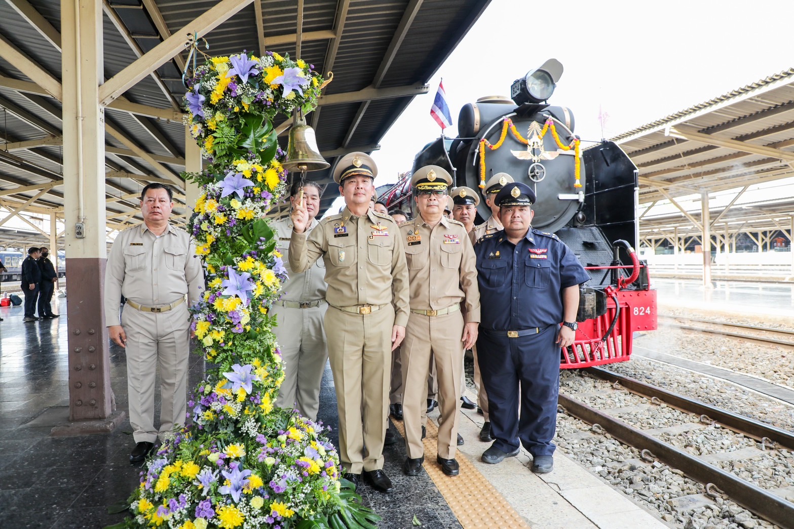 รถไฟฯ จัดขบวนพิเศษ "รถจักรไอน้ำ" นำเที่ยวเฉลิมพระเกียรติ "สมเด็จพระนางเจ้าฯพระบรมราชินี" เนื่องในโอกาสวันเฉลิมพระชนมพรรษาฯ 3 มิ.ย. 67