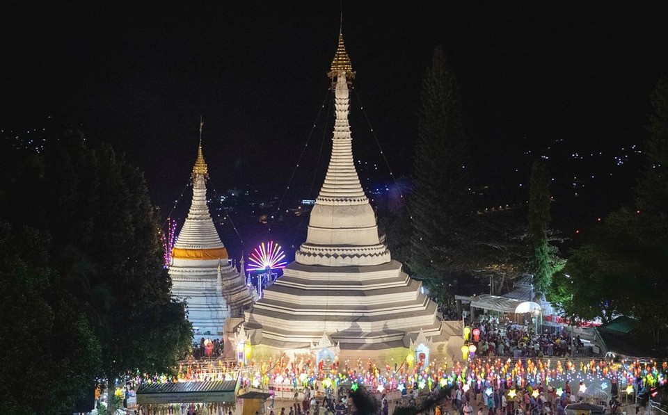 ชาวแม่ฮ่องสอน ชวนเที่ยวงานนมัสการพระธาตุดอยกองมู ประจำปี 2568 สืบสานประเพณีไทย